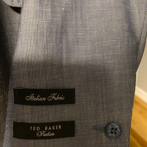 Ted Baker Suit never been worn - Picture 4 of 7